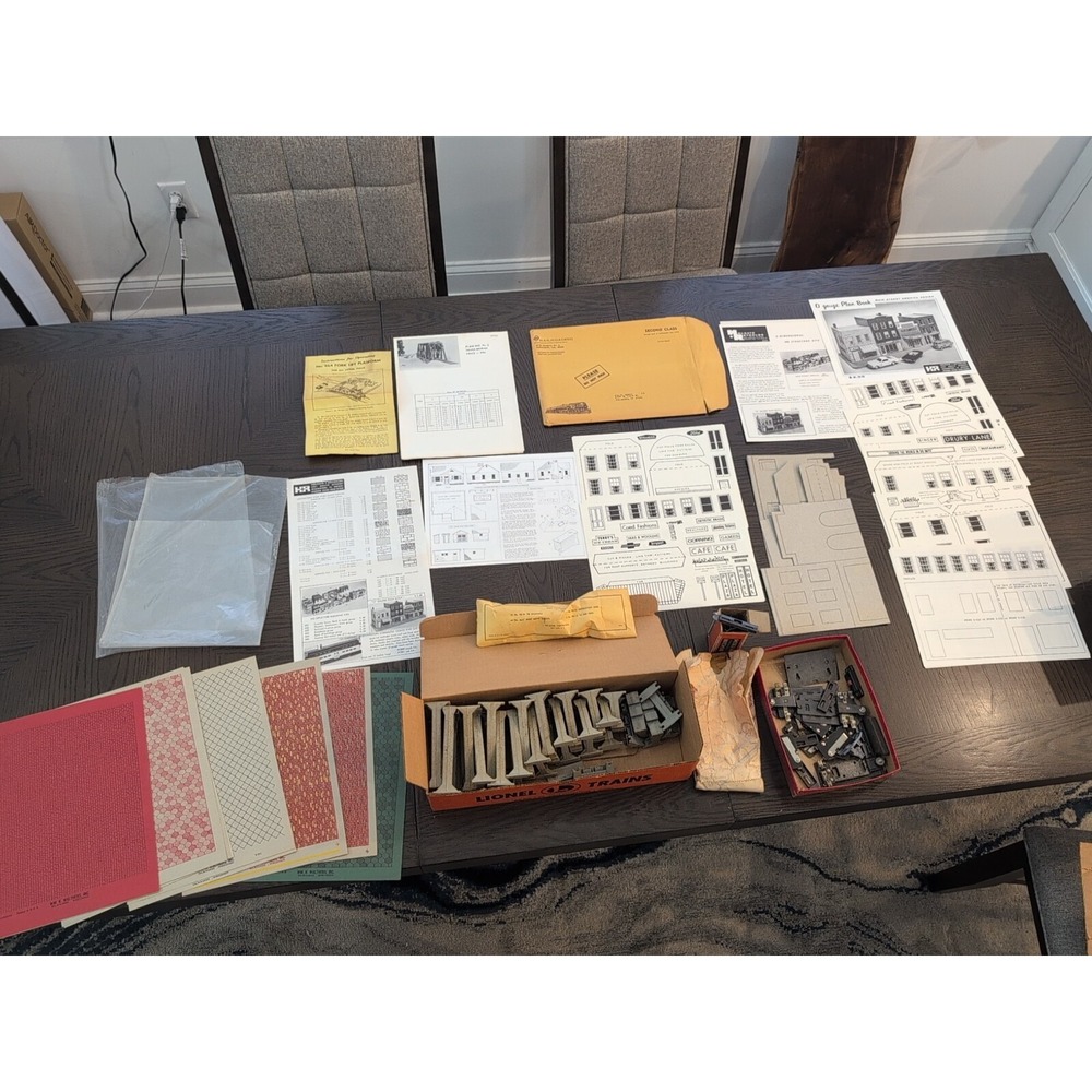 Lot Of Lionel Parts Bridge Supports Tie Channels  Mating Pins Blueprints More